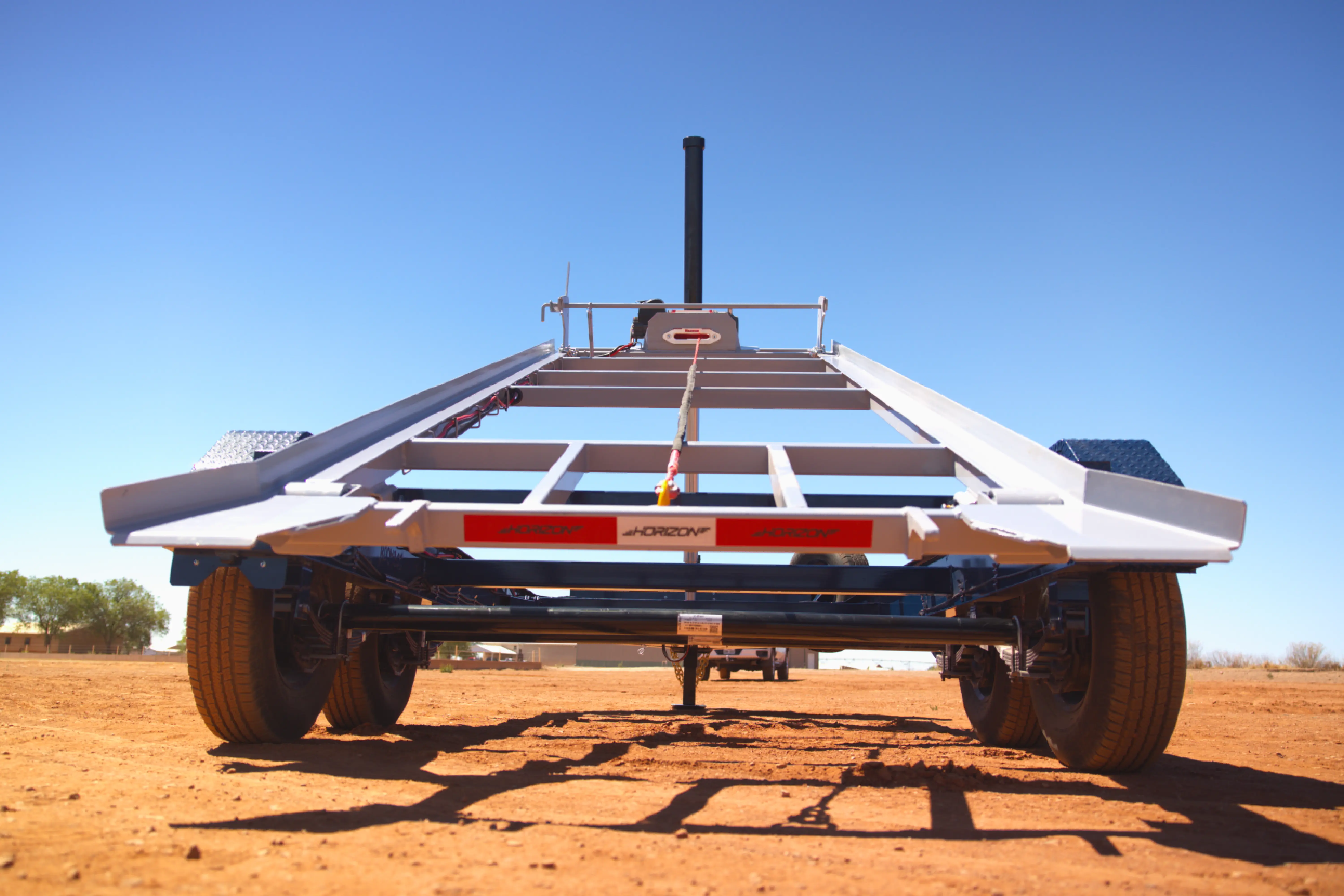 horizon trailers img